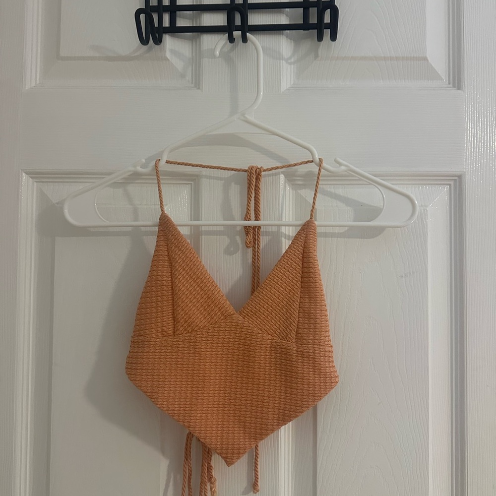 White fox for you only crop peach